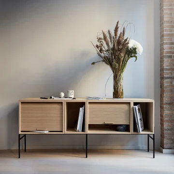 Configurable sideboards