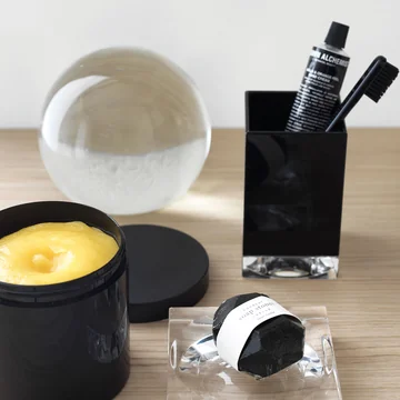 Elegant bathroom accessories