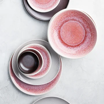 The Junto - rose quartz tableware from Rosenthal inspired by rose quartz