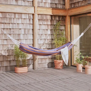 Kyoto outdoor hammock from OYOY