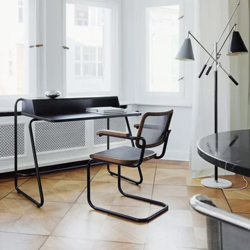 Timeless desks