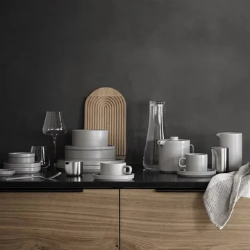 Timeless tableware series