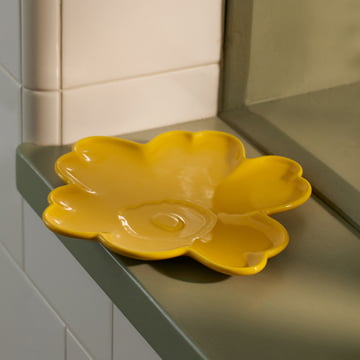 Oiva Unikko Plate, Ø 20 cm, spring yellow by Marimekko
