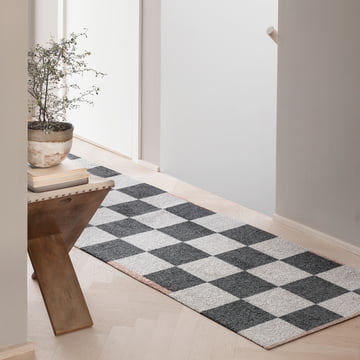 Square runners from Mette Ditmer