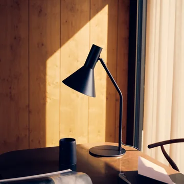 Lyss table lamp, black matt by Frandsen