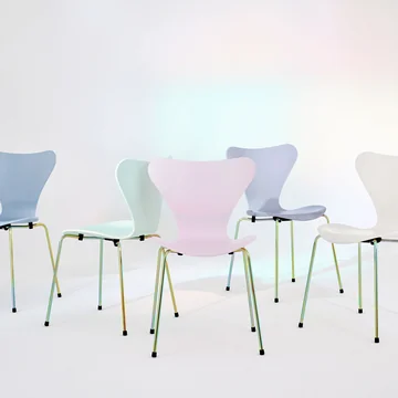 Fritz Hansen - Series 7 Rainbow chair (Special Edition 2025)