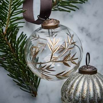 House Doctor - Leaf Ornament, Ø 7.5 cm, clear / gold