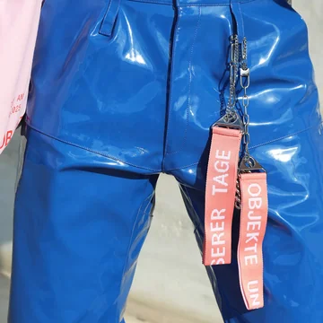 OUT Objekte unserer Tage - Key fob, soft pink