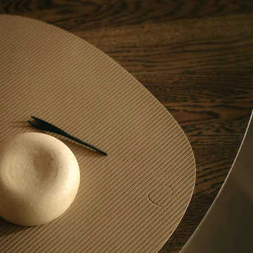 Lind DNA - Placemat Curve M