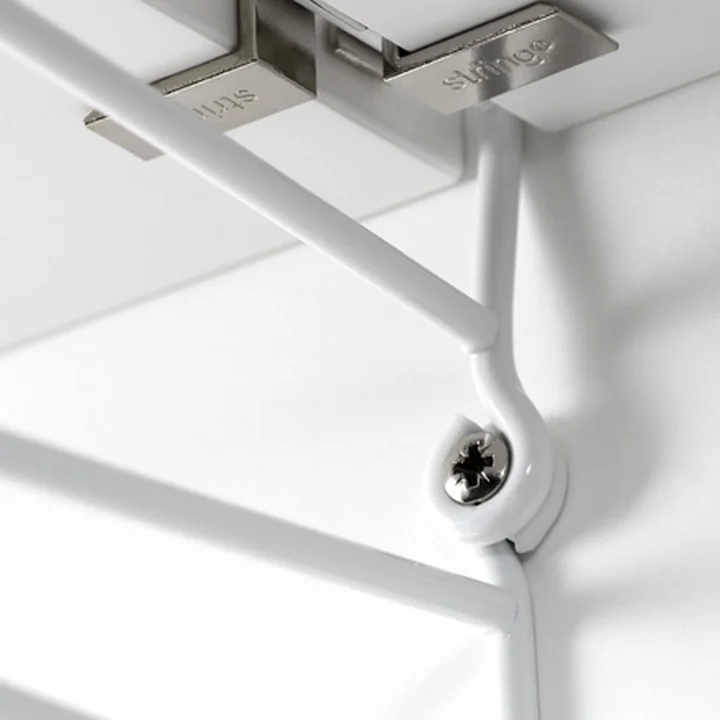 Pocket Wall shelf from String