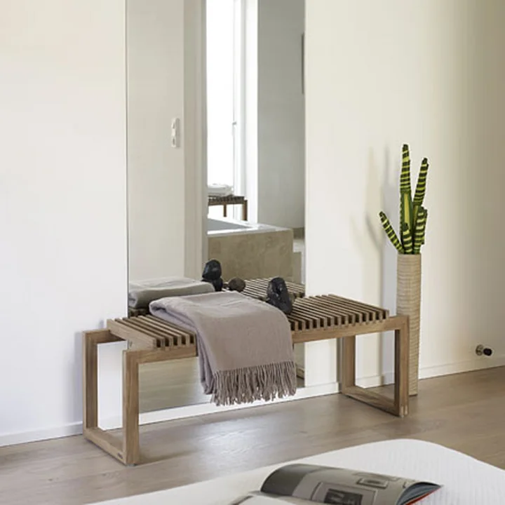 Cutter Wooden bench from Skagerak in teak