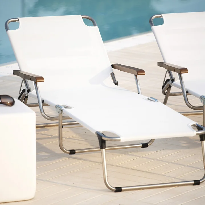 Tripod couch Amigo Couch with armrests from Fiam