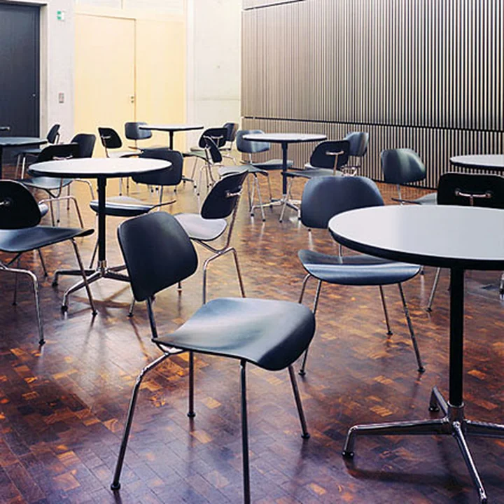 The Vitra - Plywood Group - Chair and table