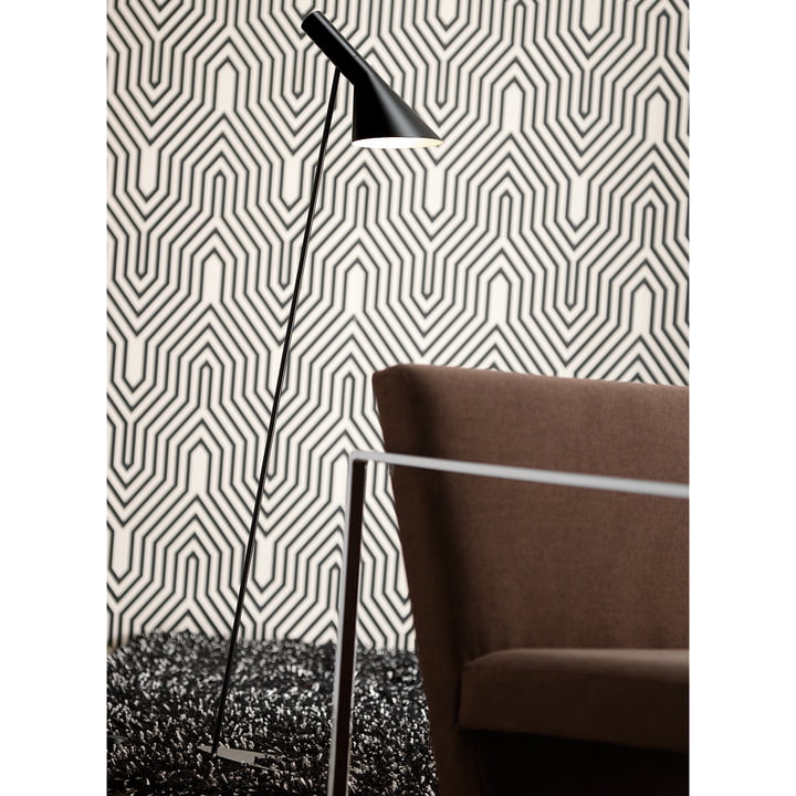 Louis Poulsen AJ floor lamp as a reading lamp