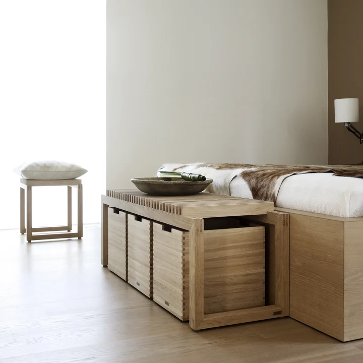 Cutter Wooden bench combined with Cutter Box