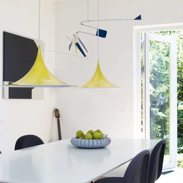 Semi Pendant lamp from Gubi above the dining table