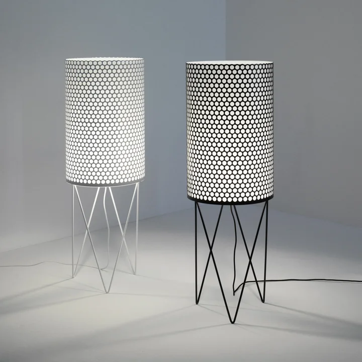 Gubi - Pedrera floor lamp PD2