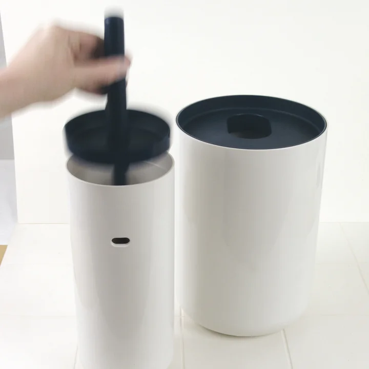 Toilet Brush with Lid