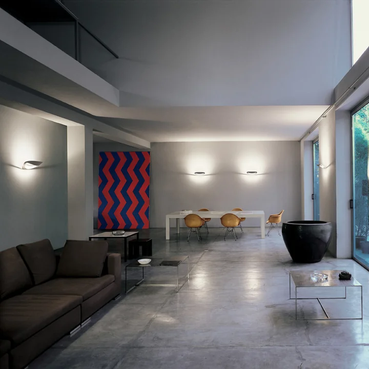 Mesmeri LED wall lamp by Artemide