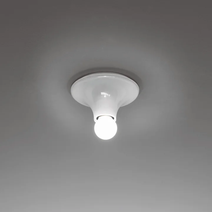 Teti wall and ceiling lamp by Artemide in white