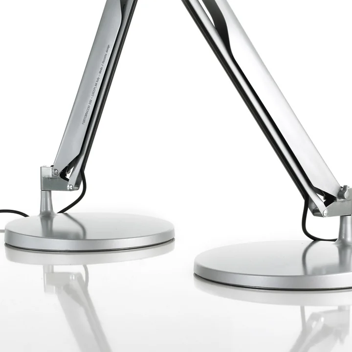 Fortebraccio -Desk lamp from Luceplan