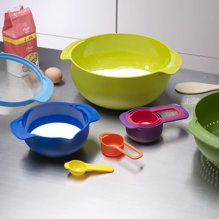 Nest 9 Plus by Joseph Joseph