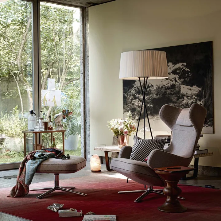 Grand Repos Armchair with Ottoman from Vitra