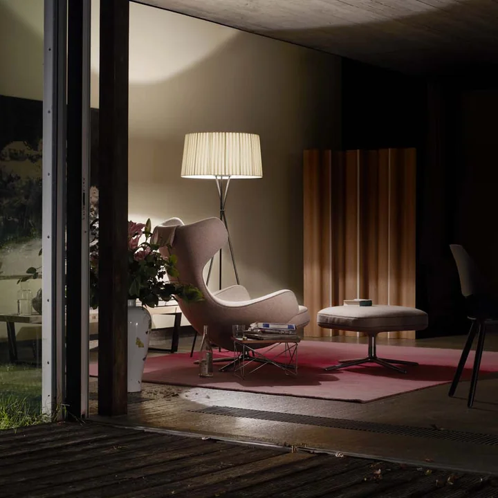 Grand Repos Armchair with Ottoman from Vitra