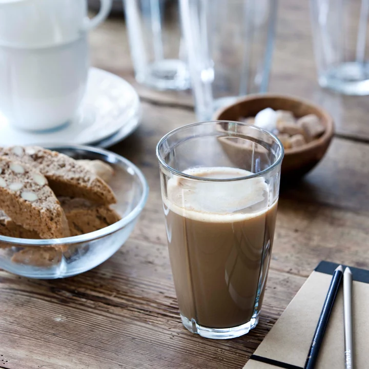 Elegant glass for latte macchiato