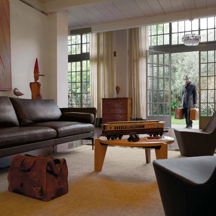 Vitra - Guéridon Bas coffee table, oak natural - living room