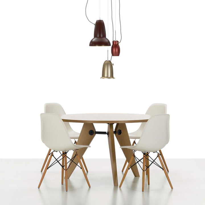 Vitra - Guéridon dining table, natural oak - Showroom