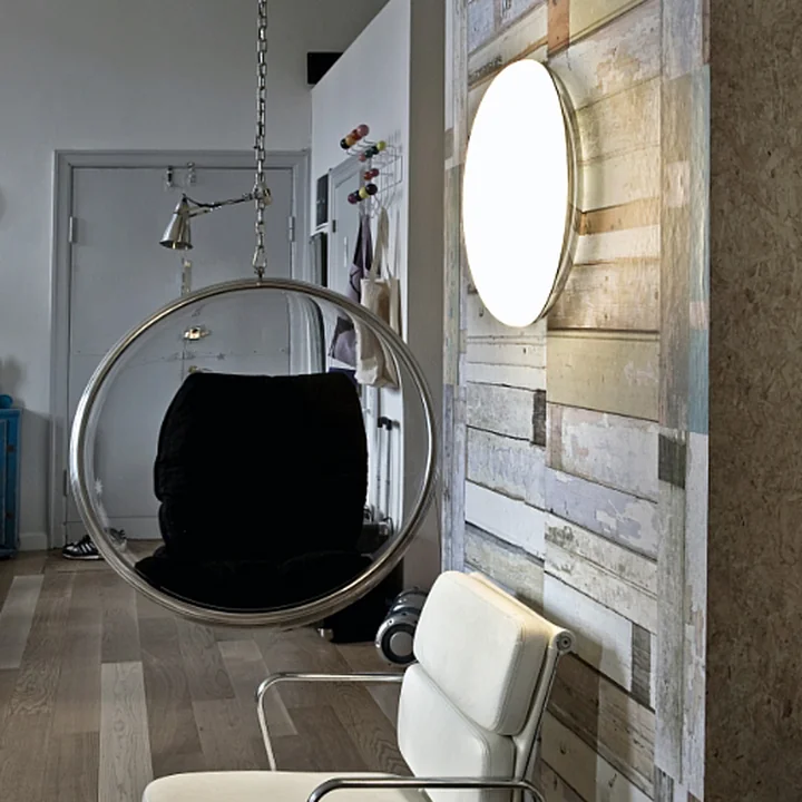 Silverback LED ceiling and wall lamp from Louis Poulsen