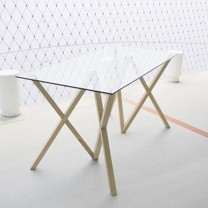 The Mika table trestle by Hans Hansen gives a firm stand