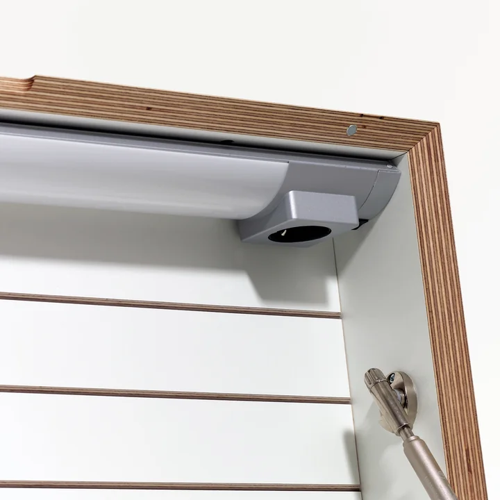 Müller Small Living - Flatbox, white - details, lamp