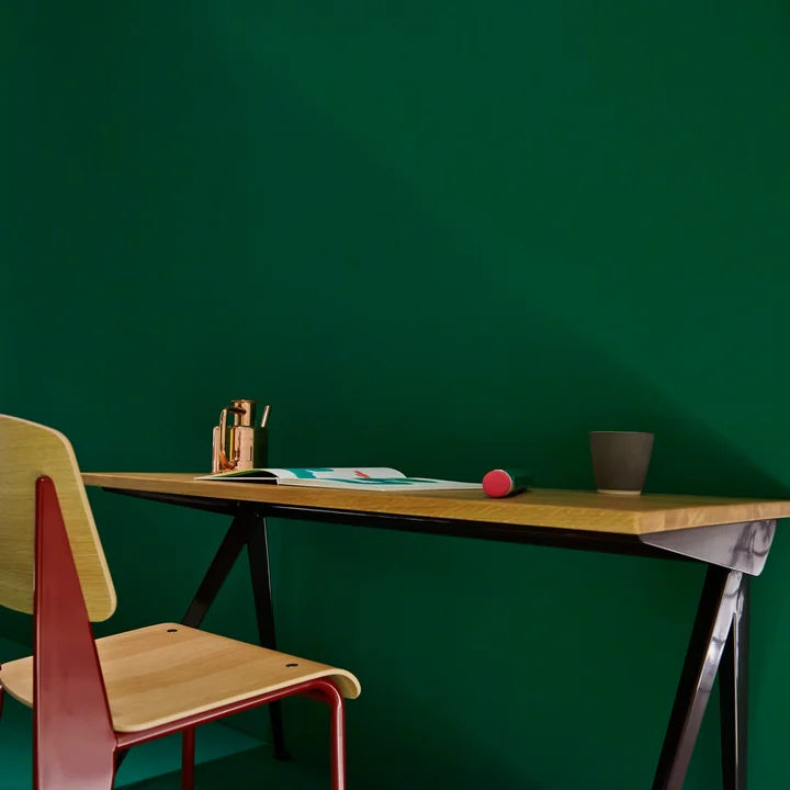 Compas Direction Table from Vitra