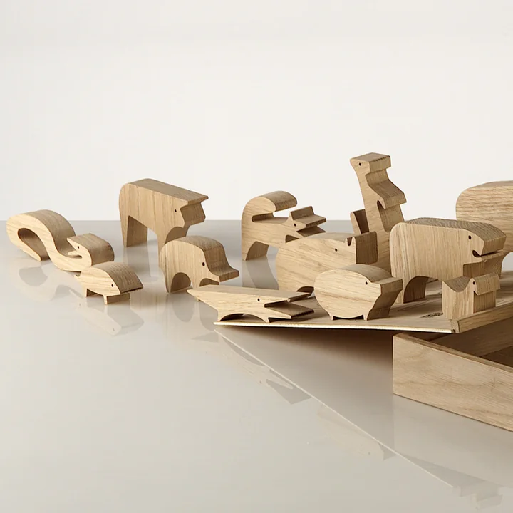 Wooden puzzle "Sedici Animali" by Enzo Mari for Danese Milano with convenient box