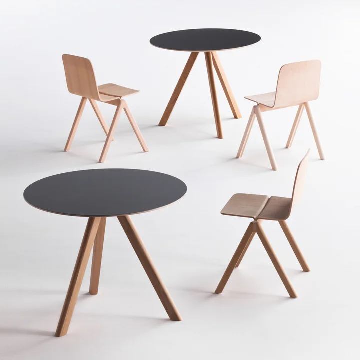 Copenhague CPH20 table and CPH chair by HAY
