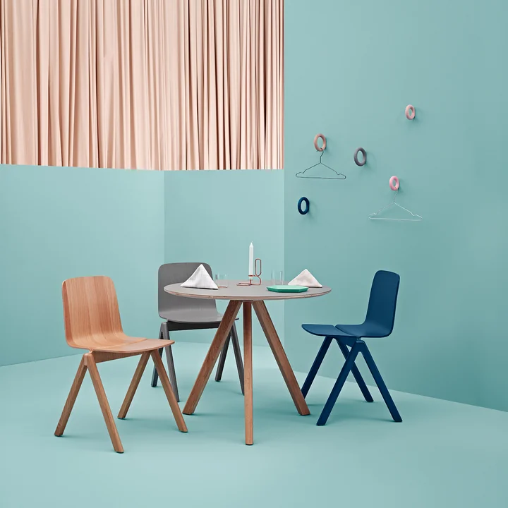 Copenhague CPH20 table by HAY