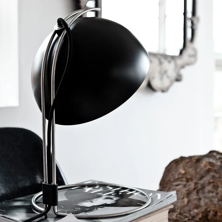 FlowerPot VP4 from & Tradition in black matt