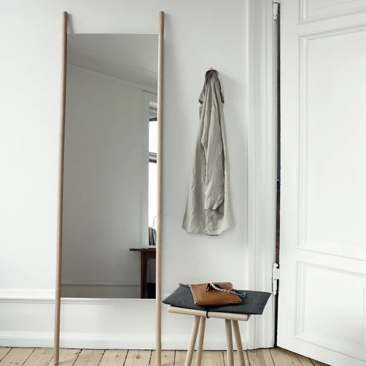 Skagerak - Georg Mirror, stool, oak wood
