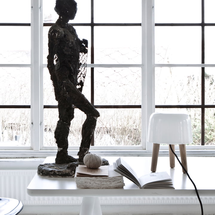 Milk table lamp by &tradition with black cable and oak wood feet