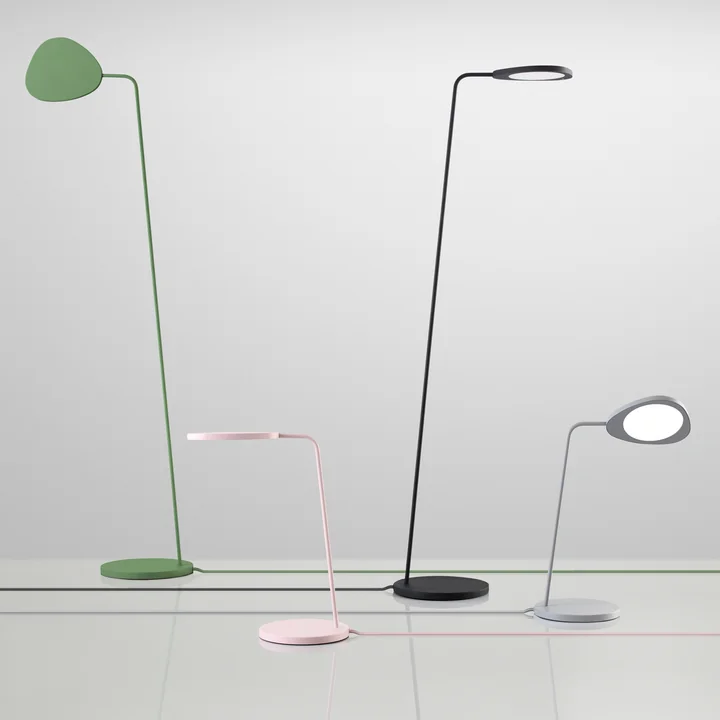 Muuto - Leaf table and floor lamp - group