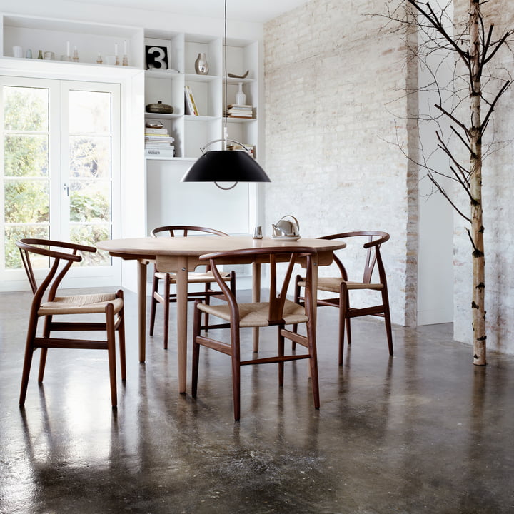 CH24 Wishbone Chair from Carl Hansen