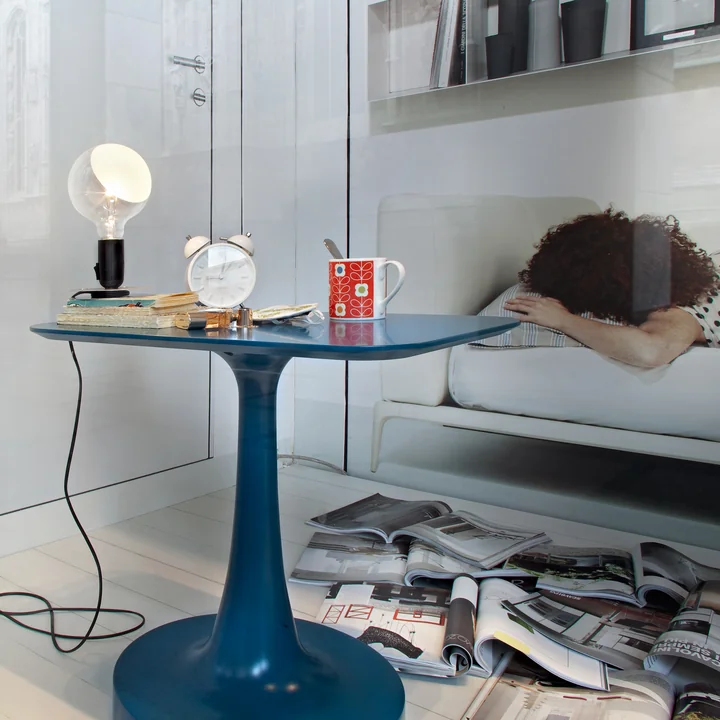 Lampadina LED table lamp from Flos in living room