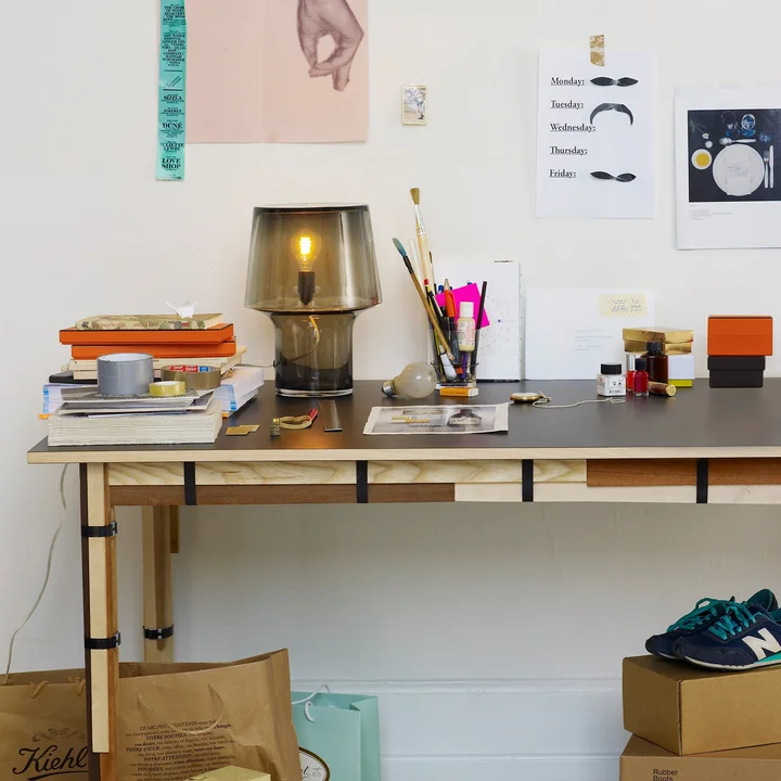 Muuto - Cosy in Grey Table lamp, lucent grey