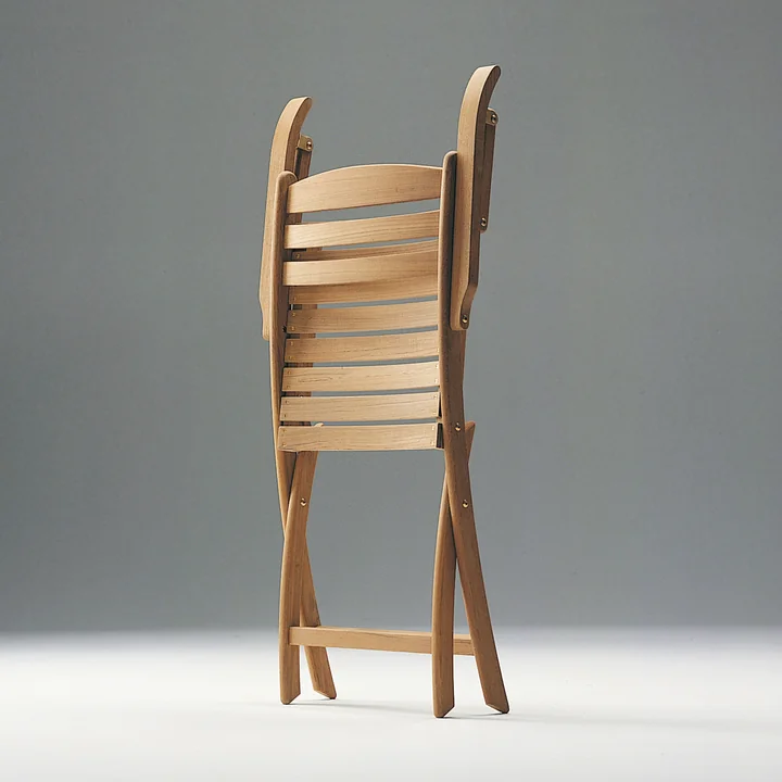Selandia Folding chair with armrests from Skagerak in teak
