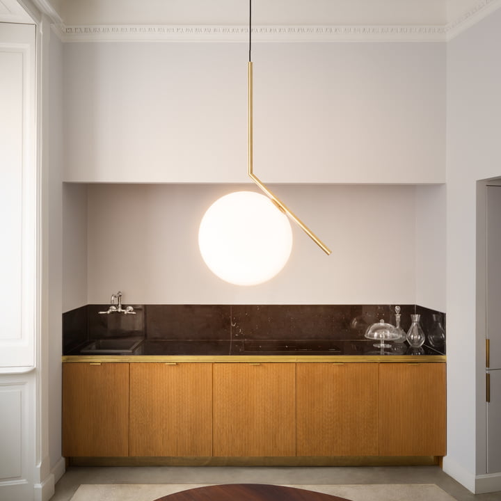 The IC pendant light from Flos in the bathroom