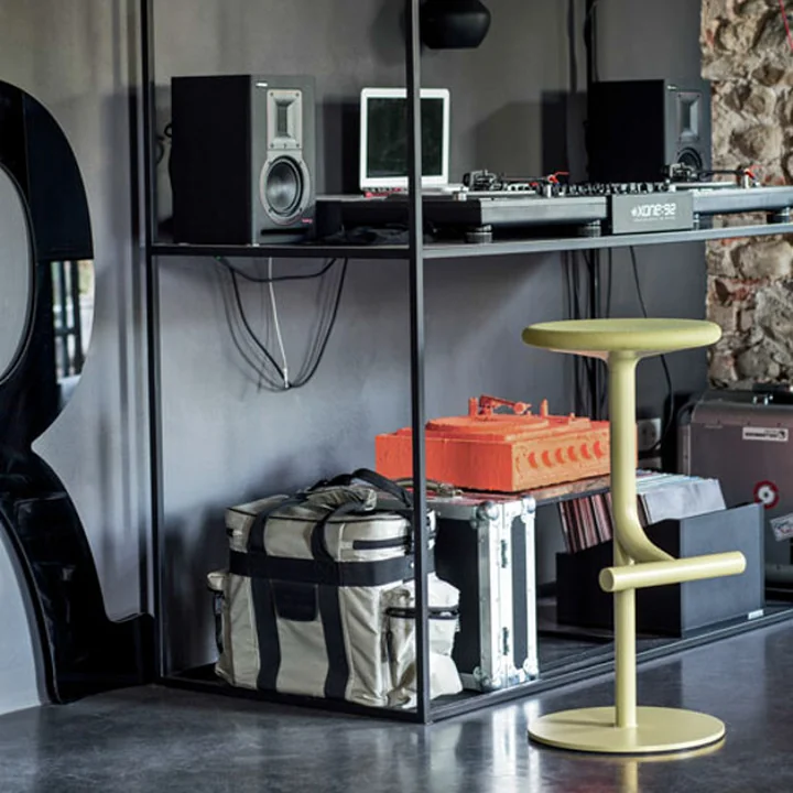 Magis - Tibu Stool - ambience