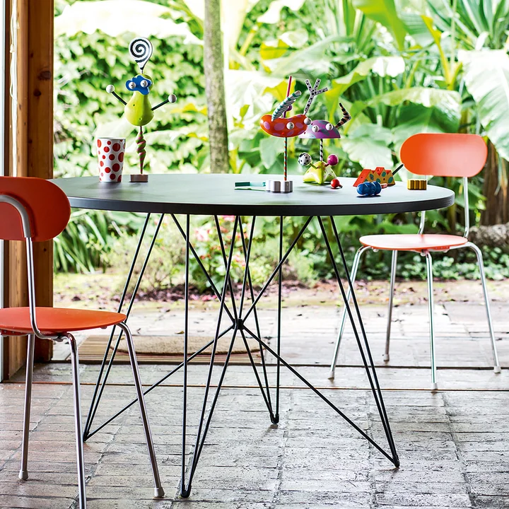 Tavolo XZ3 table by Magis in the shop