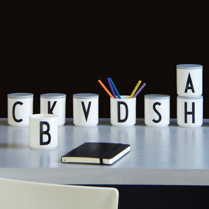 Style-conscious organisation on tables